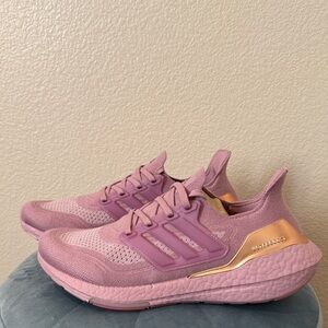 Adidas Ultraboost 21